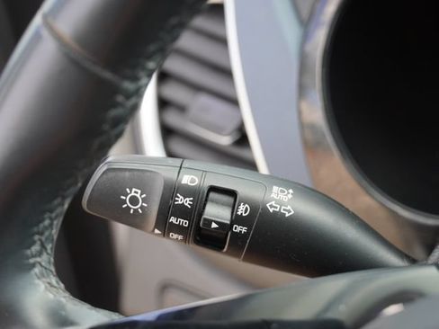 Used 2023 Kia Seltos S FWD image 28