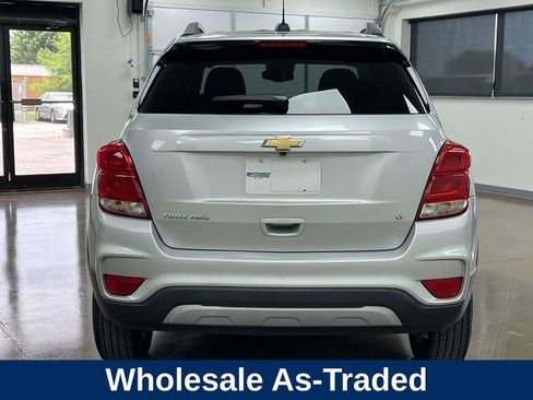 Used 2018 Chevrolet Trax LT w/ LT Convenience Package AWD/4WD image 7