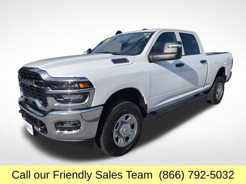 Used 2025 RAM 2500 Tradesman AWD/4WD image 1