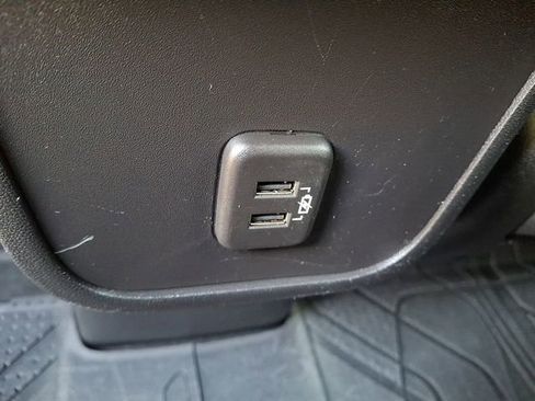 Certified 2024 Chevrolet Equinox LS w/ LS Convenience Package image 11