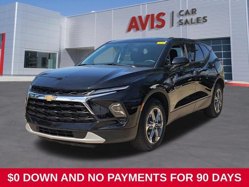 Used 2025 Chevrolet Blazer LT FWD image 1