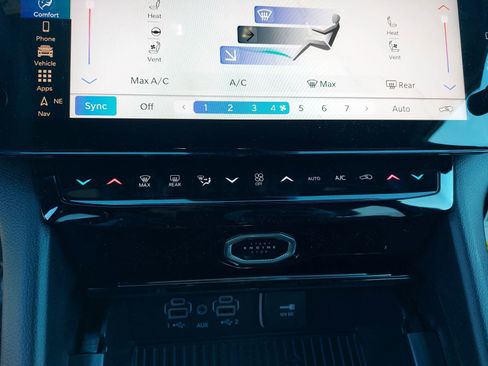 New 2026 Jeep Grand Cherokee Limited Reserve image 23