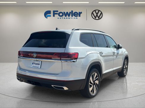New 2026 Volkswagen Atlas SE FWD image 7