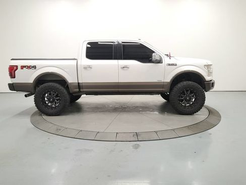 Used 2016 Ford F150 Lariat AWD/4WD image 9