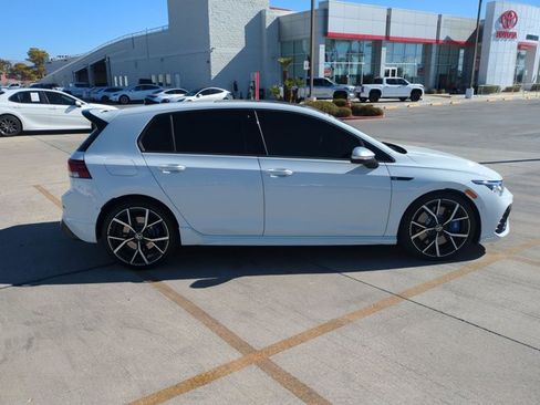 Used 2024 Volkswagen Golf R AWD/4WD image 4