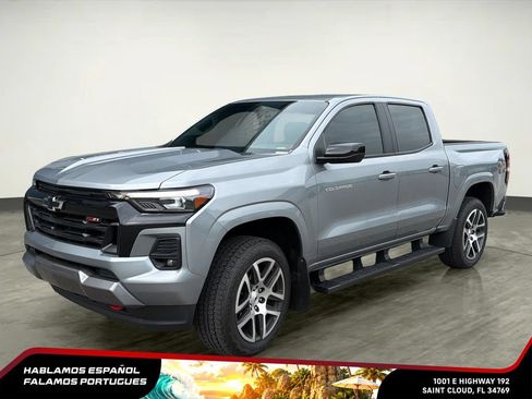 Used 2024 Chevrolet Colorado Z71 w/ Z71 Convenience Package 2 AWD/4WD image 2