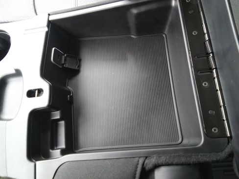 Used 2023 RAM 2500 Laramie image 18