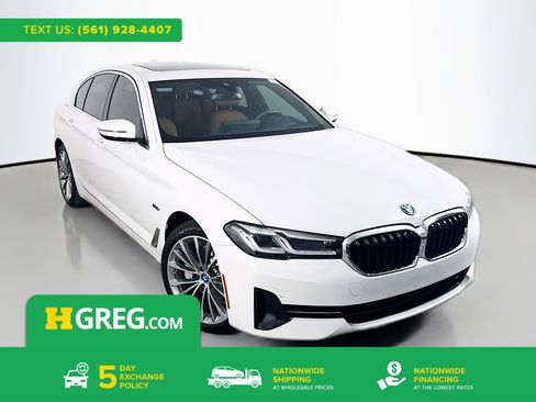 Used 2023 BMW 530e w/ Premium Package image 1