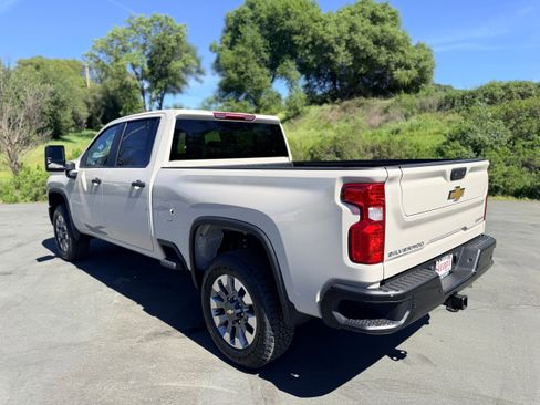 New 2026 Chevrolet Silverado 2500 Custom w/ Custom Value Package image 6