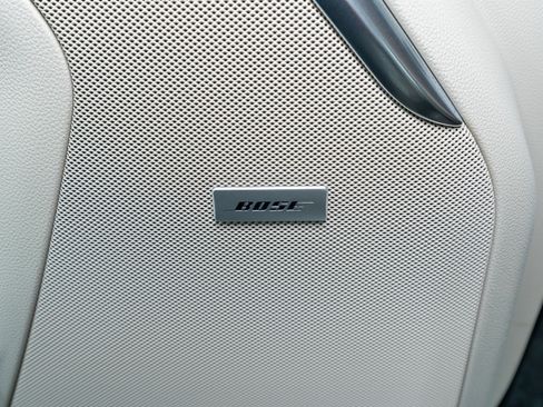 Used 2023 GMC Yukon XL Denali image 14