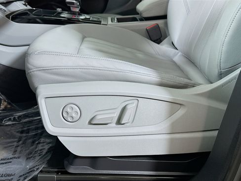 Certified 2022 Audi Q5 2.0T Premium image 18