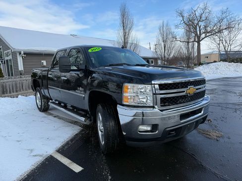 Used 2012 Chevrolet Silverado 2500 LT w/ Texas Edition image 2