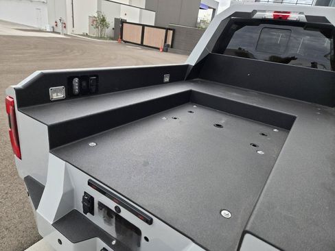 Used 2025 Ford F450 Platinum AWD/4WD image 21