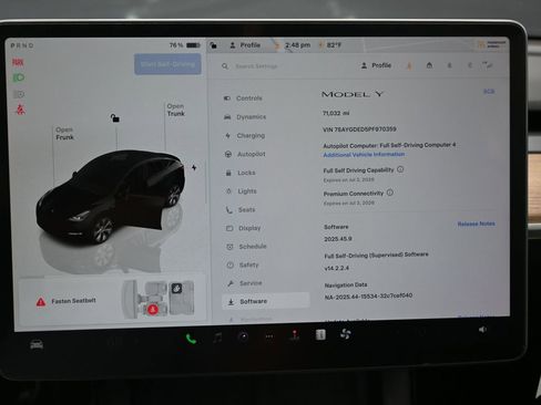 Used 2023 Tesla Model Y 2WD image 30