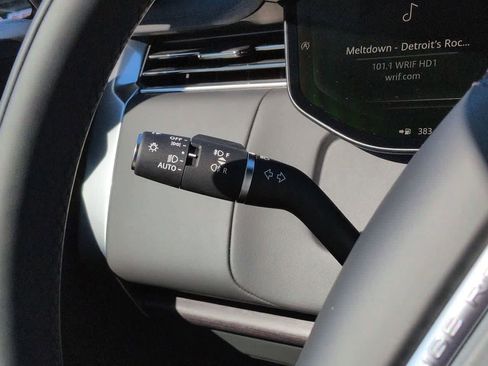 New 2026 Land Rover Range Rover Long Wheelbase SE AWD/4WD image 29