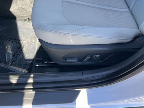 Used 2023 Hyundai Sonata SEL image 14