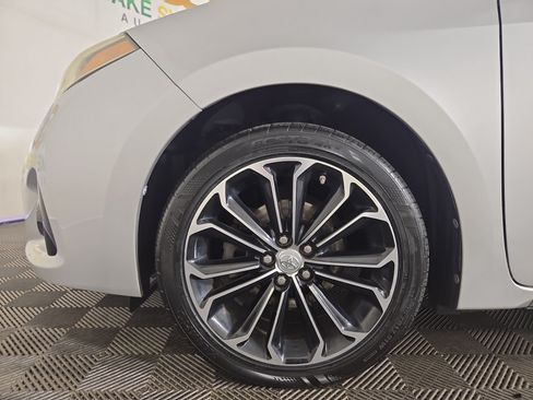 Used 2016 Toyota Corolla S FWD image 32