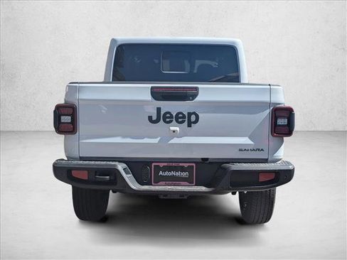 New 2026 Jeep Gladiator Sport AWD/4WD image 8