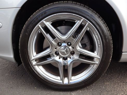 Used 2005 Mercedes-Benz E 500 4MATIC image 42