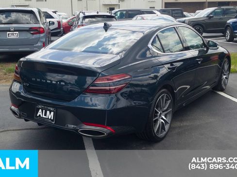 Used 2025 Genesis G70 2.5T RWD image 5