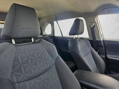 Used 2024 Toyota RAV4 XLE image 24