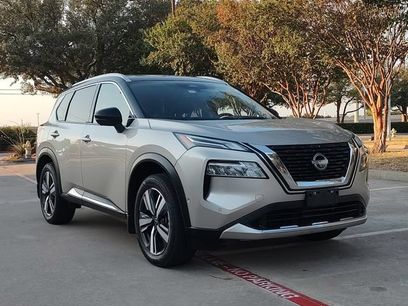 Used 2023 Nissan Rogue Platinum