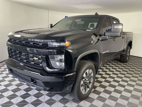 Used 2022 Chevrolet Silverado 2500 Custom w/ Custom Value Package AWD/4WD image 1