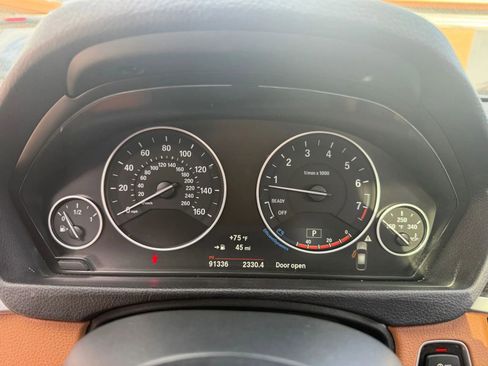 Used 2017 BMW 330i Gran Turismo xDrive image 17