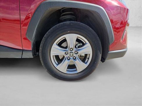 Used 2025 Toyota RAV4 XLE AWD/4WD image 23
