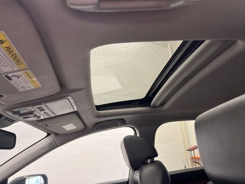 Used 2020 Honda CR-V Touring image 15