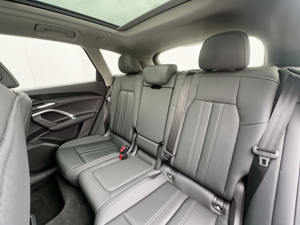 Certified 2025 Audi Q5 Premium Plus AWD/4WD image 25