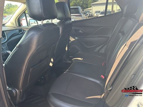 Used 2019 Buick Encore Preferred image 11