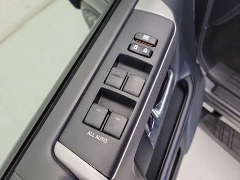 Used 2017 Toyota 4Runner SR5 Premium RWD image 20