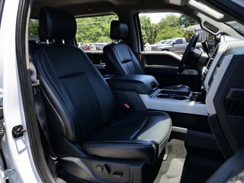 Used 2020 Ford F250 Lariat w/ Lariat Ultimate Package AWD/4WD image 47