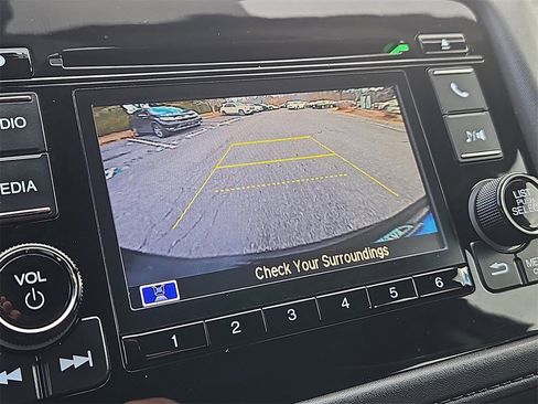 Certified 2022 Honda HR-V LX image 15