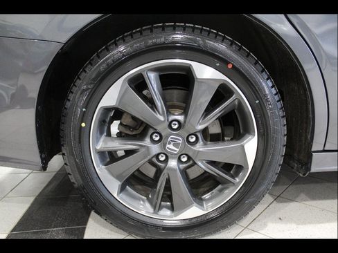 Certified 2024 Honda Odyssey Elite image 10