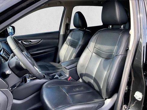 Used 2019 Nissan Rogue SL w/ Premium Package FWD image 27