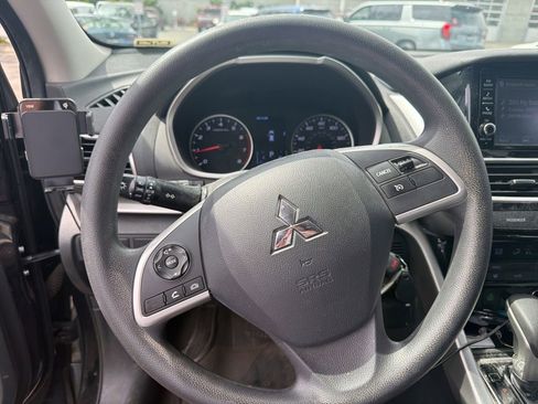 Used 2019 Mitsubishi Eclipse Cross ES AWD/4WD image 9