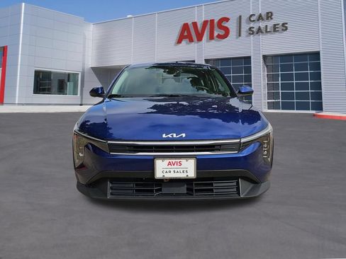Used 2025 Kia K4 FWD image 2