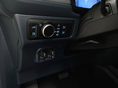 New 2025 Ford Maverick XL w/ Equipment Group 101A image 16