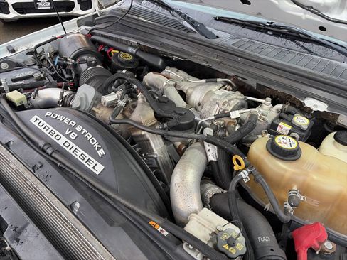 Used 2008 Ford F250 Lariat image 14