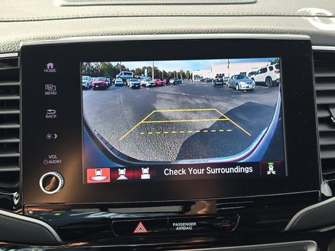 Used 2023 Honda Ridgeline Black Edition image 18