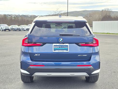 Certified 2025 BMW X1 xDrive28i w/ Convenience Package image 37