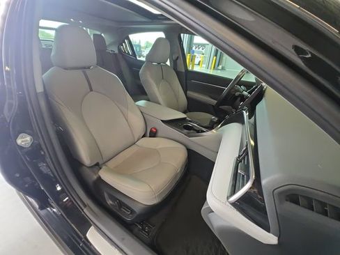 Used 2024 Toyota Camry XSE w/ Navigation Package FWD image 30