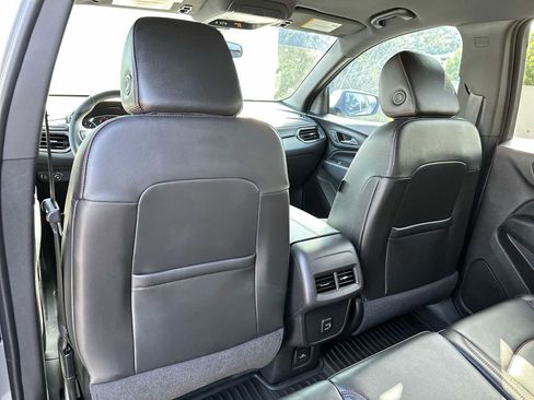 Used 2024 Chevrolet Equinox RS w/ RS Leather Package FWD image 30