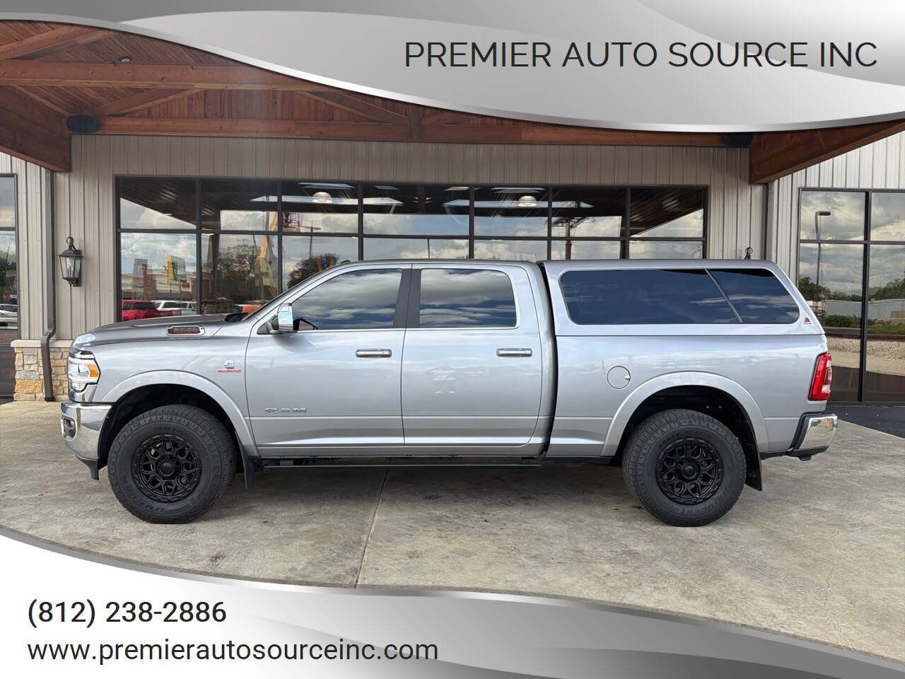 Used 2021 RAM 2500 Laramie w/ Chrome Appearance Group RWD image 1