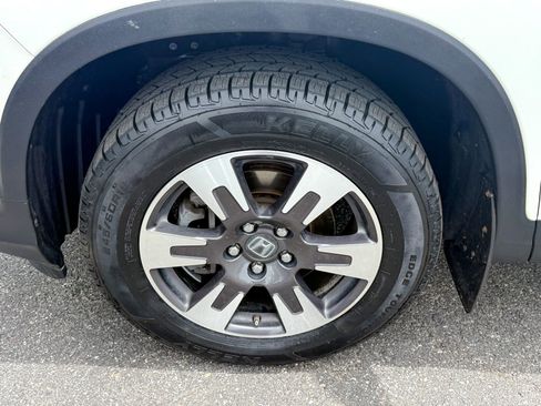 Used 2019 Honda Ridgeline RTL-E image 10