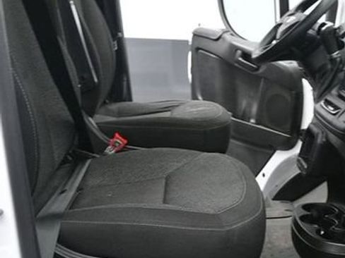 Used 2023 RAM ProMaster 2500 image 10