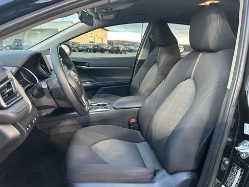 Used 2024 Toyota Camry LE image 12