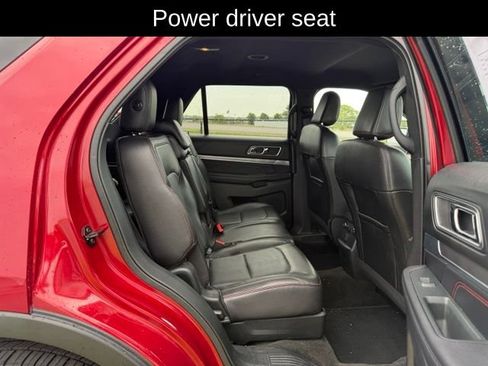 Used 2018 Ford Explorer Sport AWD/4WD image 10